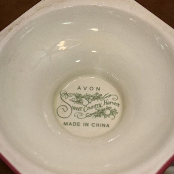 Avon Sweet Country Harvest Pedestal Mugs Set Of 4 Hexagonal Design Fruit & Flora - Picture 6 of 8